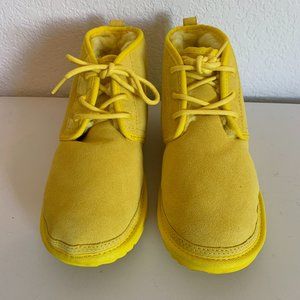 NEW UGG Neumel Chukka Boots Faux Fur Suede Yellow Booties Size 6 Womens/5 Childs